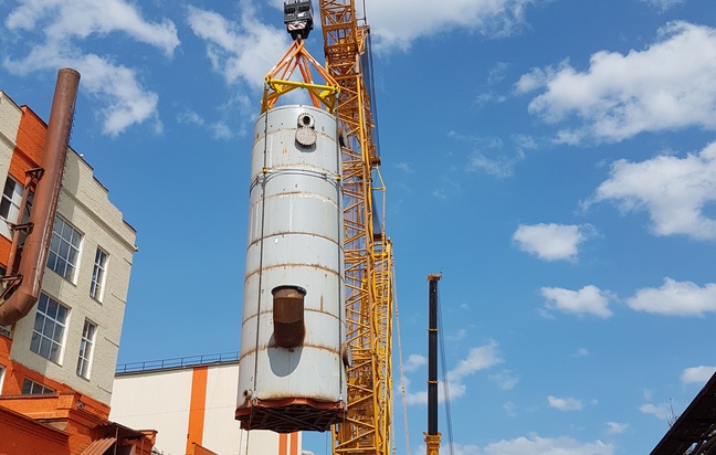 Подъем сушильной башни весом 200т.